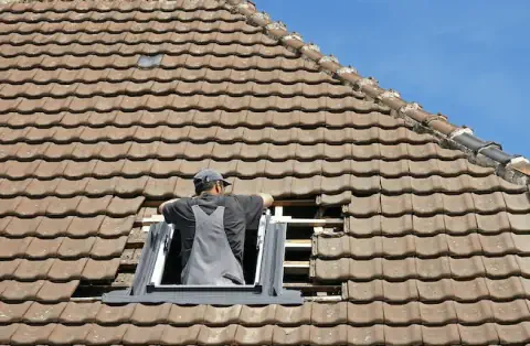 Pose de velux - Taisnières-sur-Hon